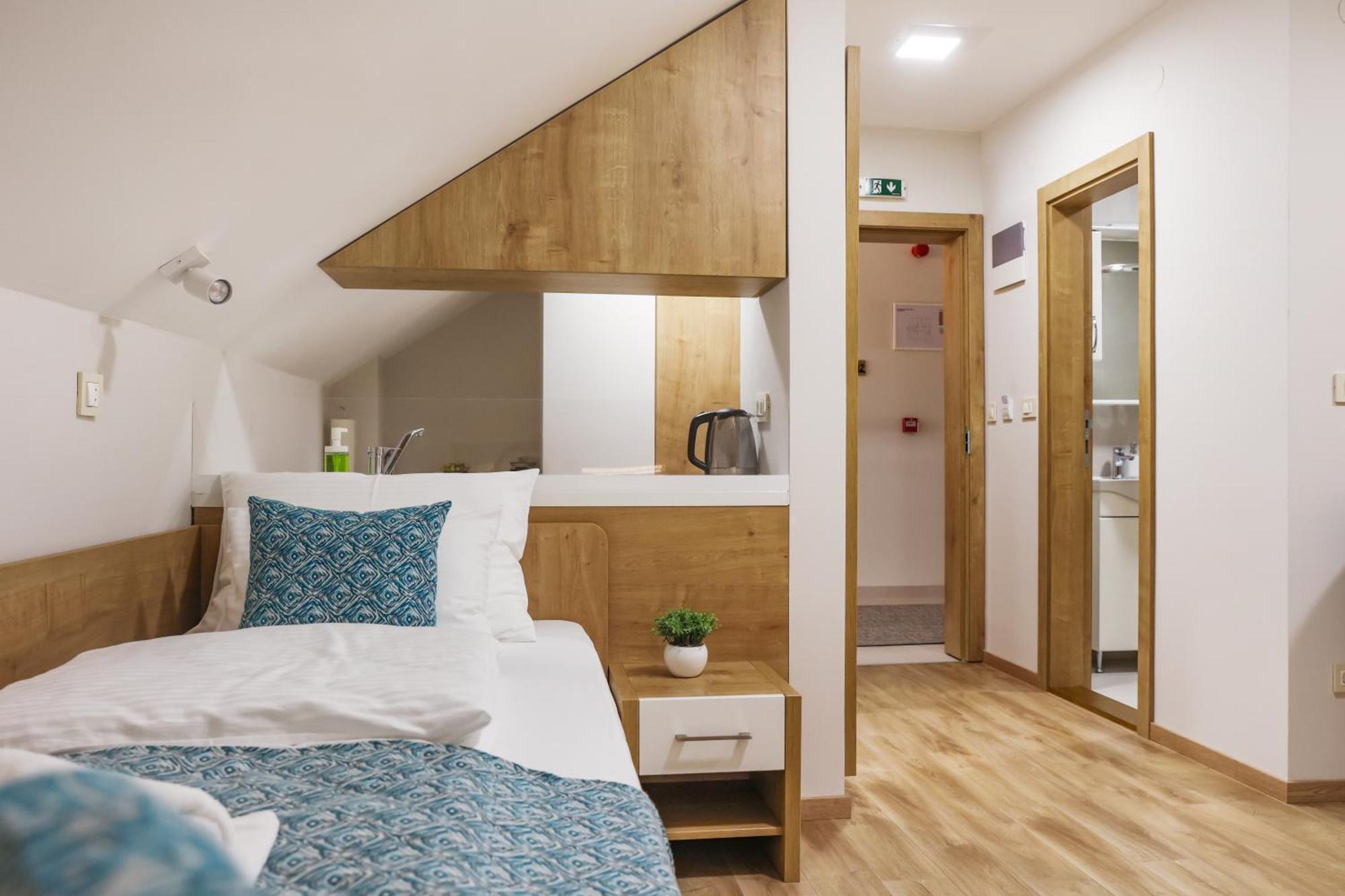 Grand Park Rooms & Apartments Čačak المظهر الخارجي الصورة