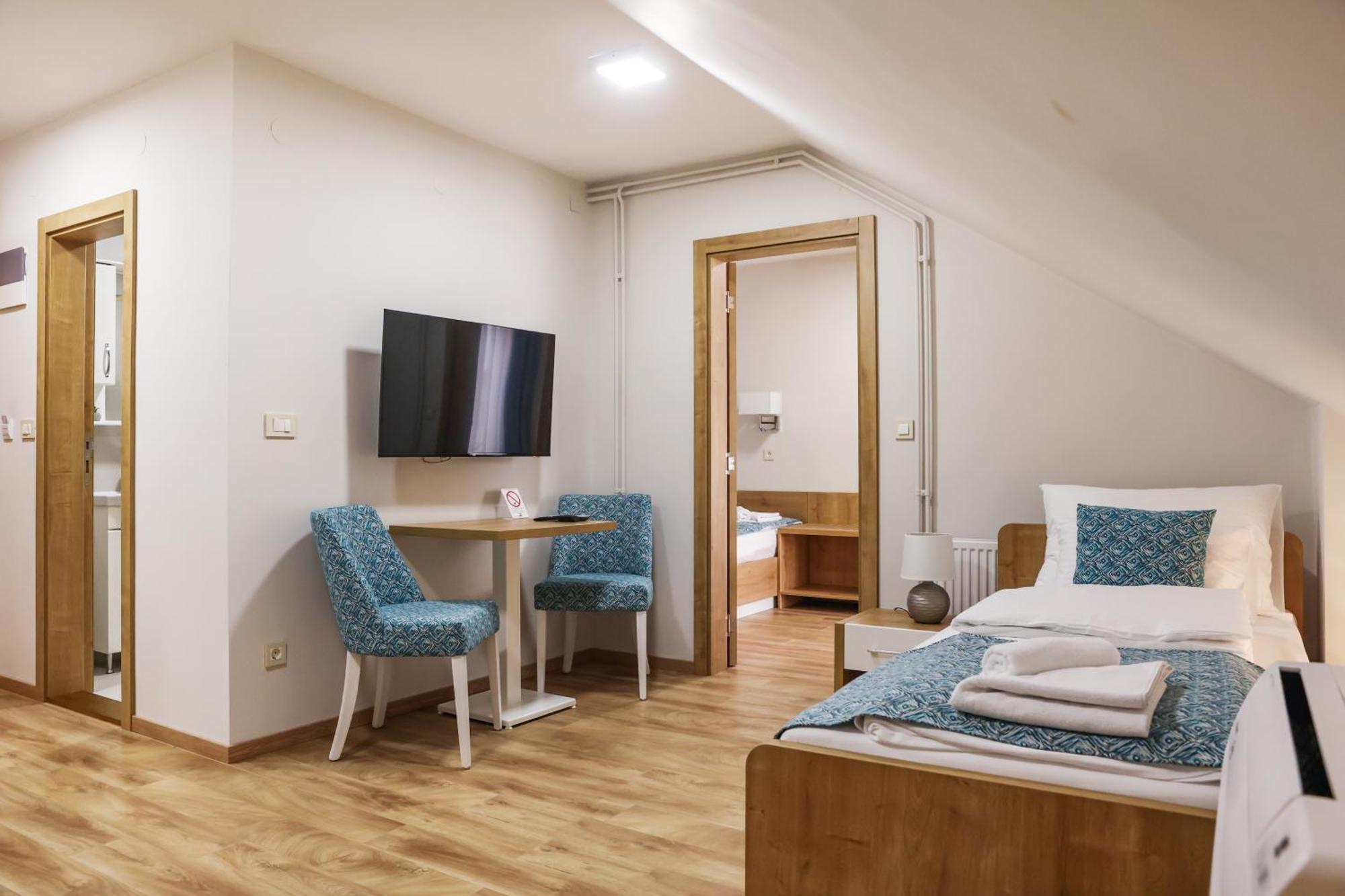 Grand Park Rooms & Apartments Čačak المظهر الخارجي الصورة
