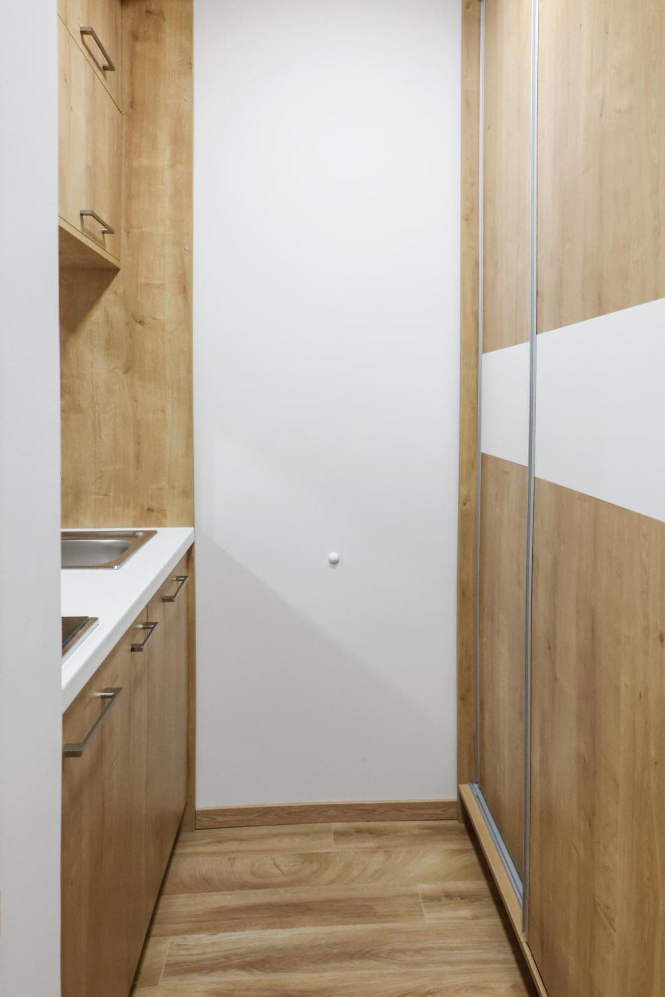 Grand Park Rooms & Apartments Čačak المظهر الخارجي الصورة